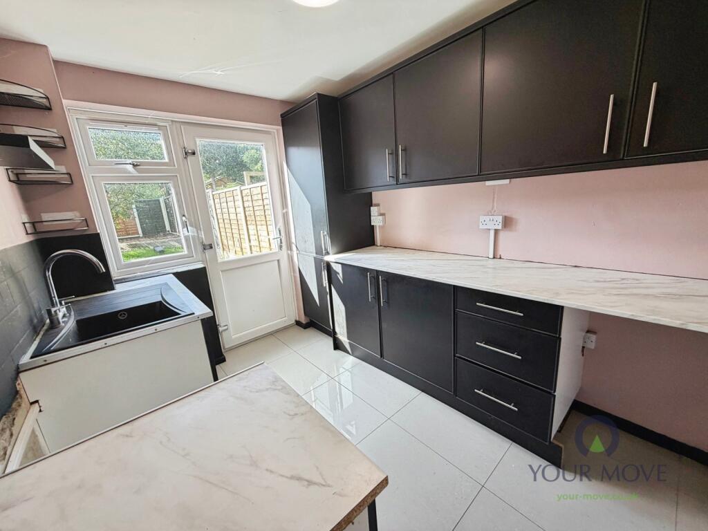 Apartment in Sandwell, Burnt Tree - View 4