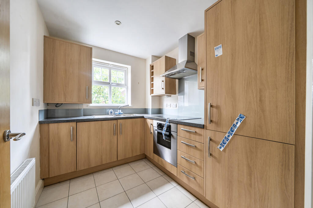 Chiltern Heights, High Wycombe, Buckinghamshire photo 4
