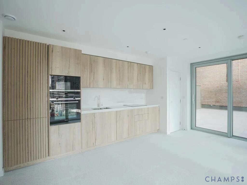 Apartment in London - View 5