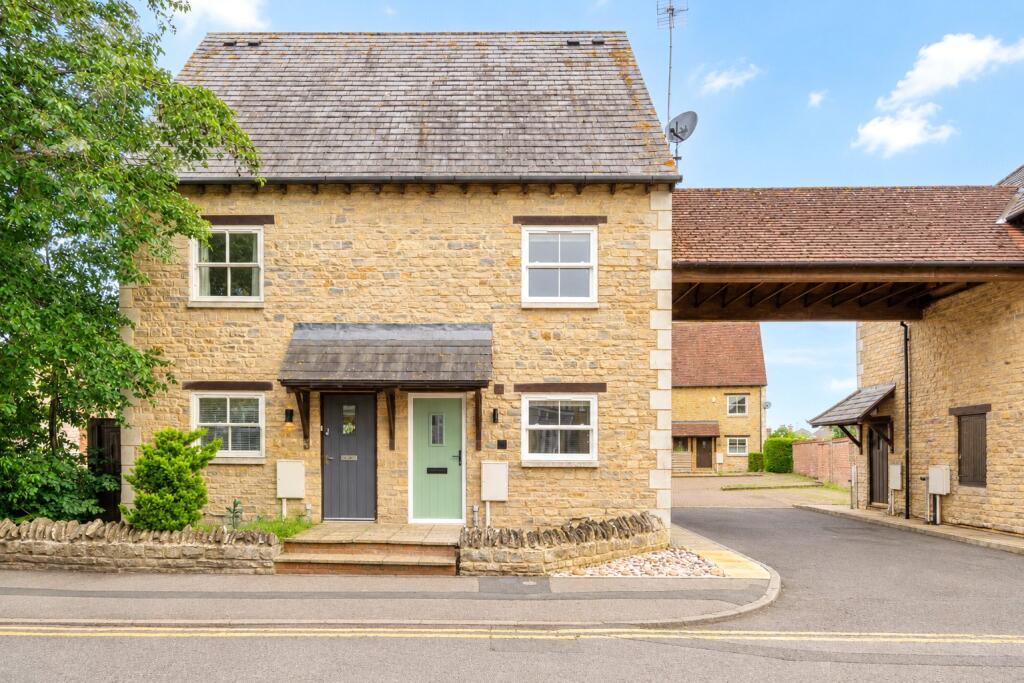 Main image of property: London Road, Wollaston, Northamptonshire, NN29