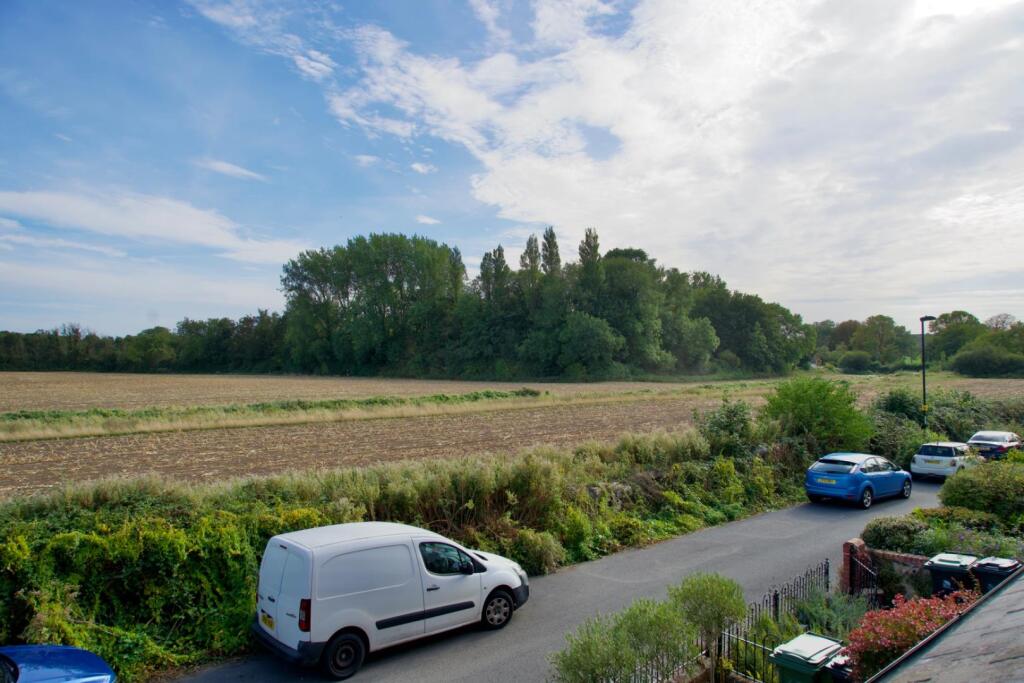 House in Weymouth, Broadwey - View 4
