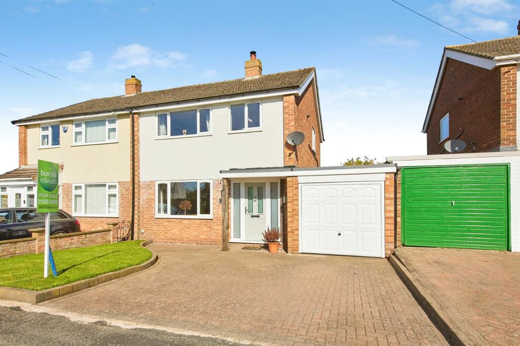 Main image of property: Chesterfield Drive, Linton, Swadlincote