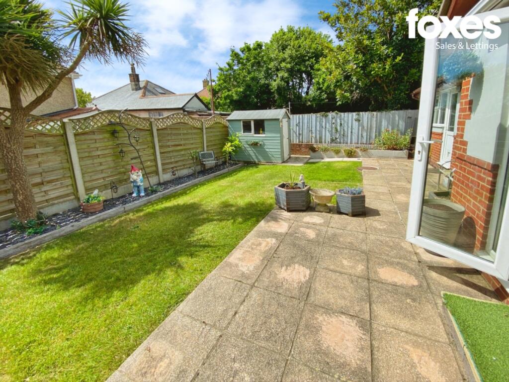 Churchfield Crescent, Poole, Dorset, BH15 2QS photo 3