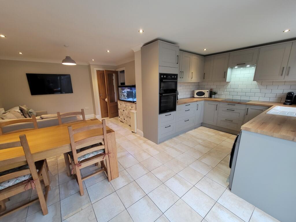 House in Ipswich - View 2