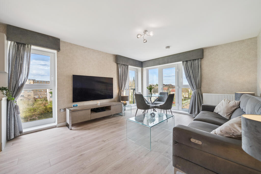 Apartment in Glasgow - View 2