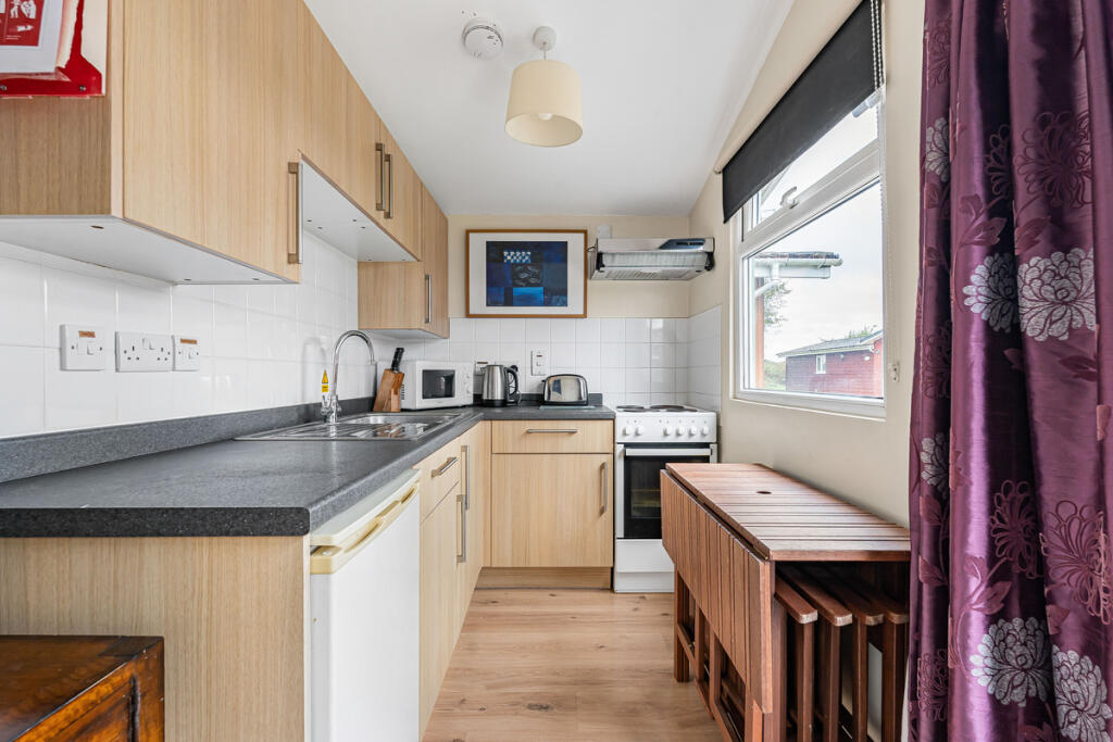 House in Plymouth - View 4