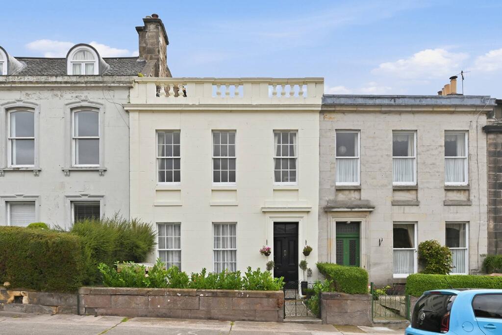 Main image of property: 8 Windsor Street, Dundee, DD2 1BP