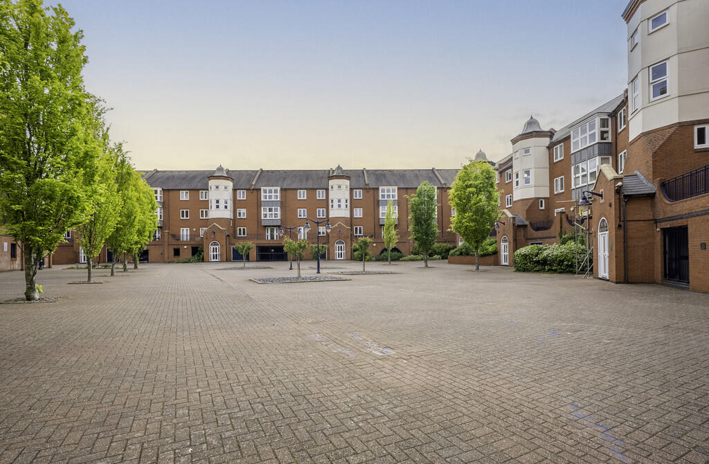 3 bedroom apartment for rent