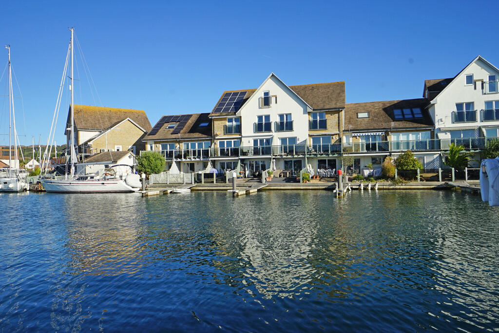 Main image of property: Bryher Island, Port Solent