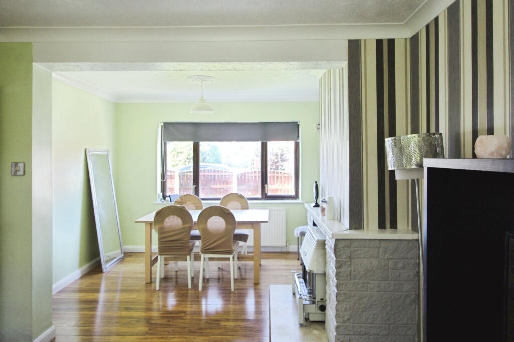 Westbourne Road, Pontefract, West Yorkshire, WF8 photo 4