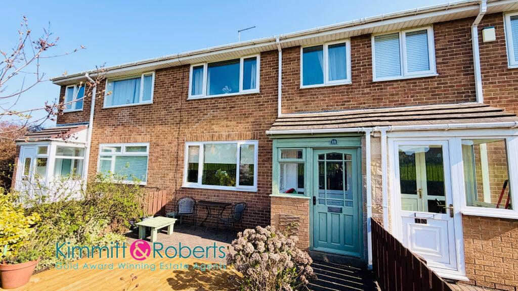3-bed terraced on Dinsdale Street South, Sunderland, Tyne and Wear, SR2 0LR, £135,000