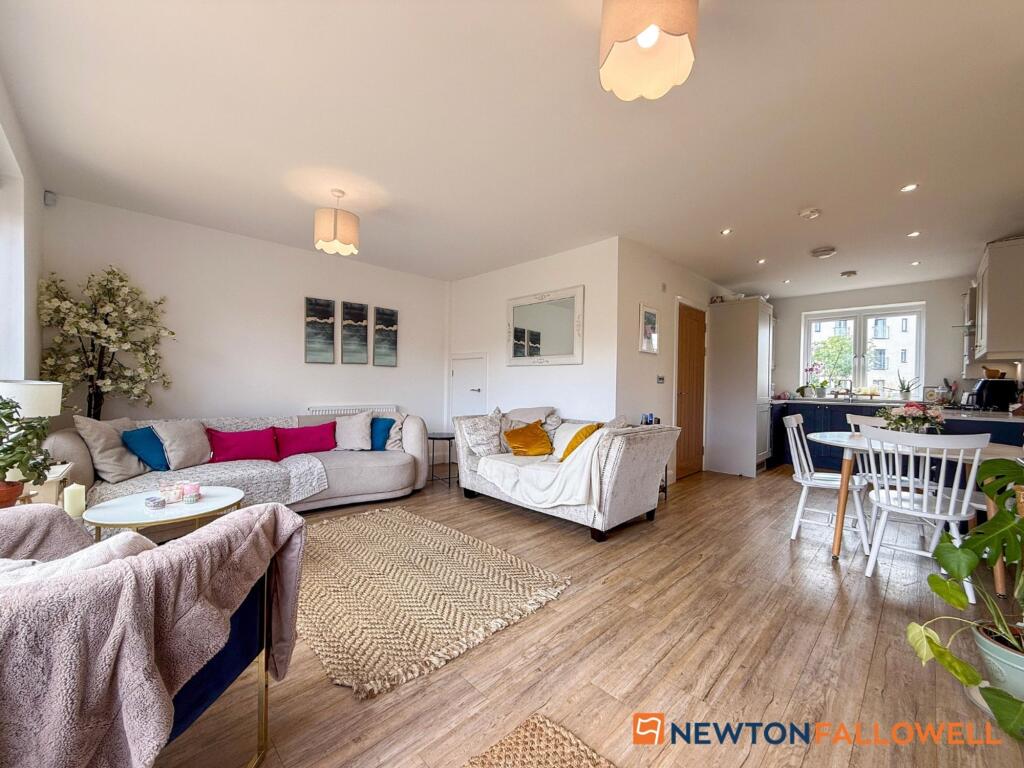 House in Newark and Sherwood, Newark - View 2