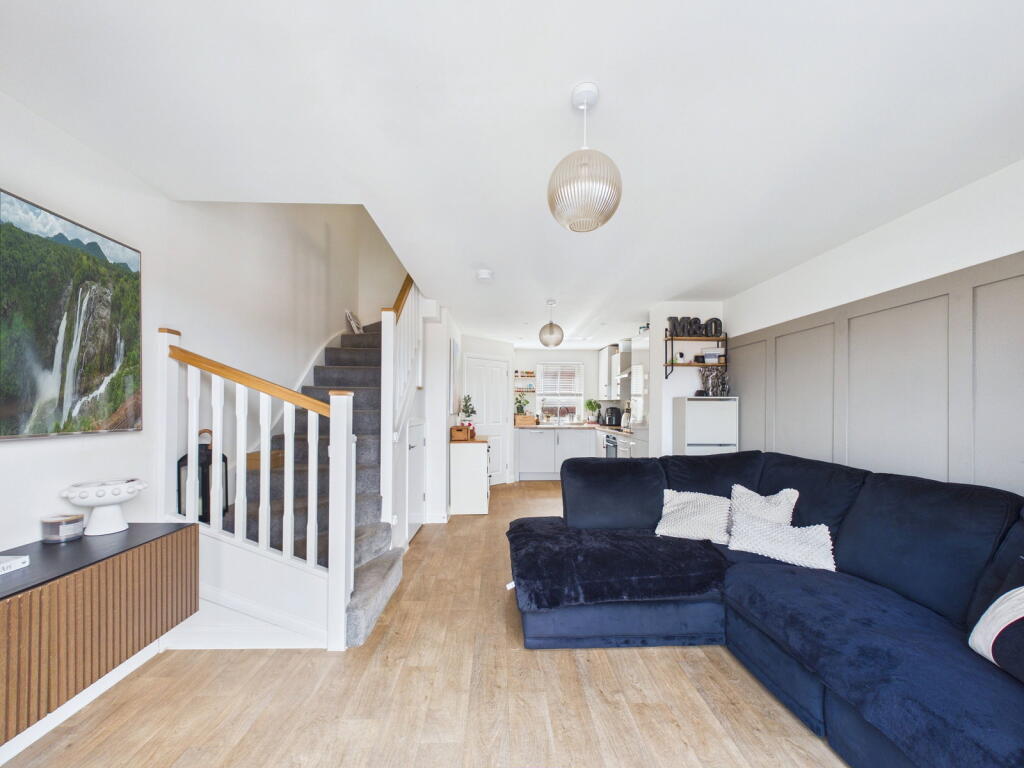 House in Torquay, Torbay - View 2