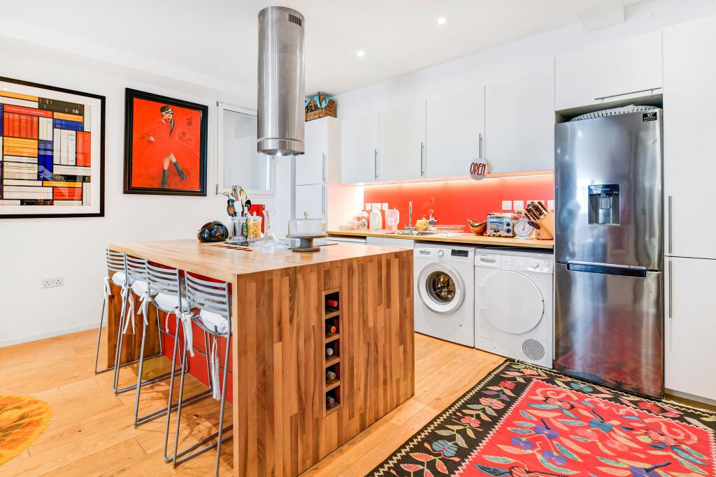 Property photo 8