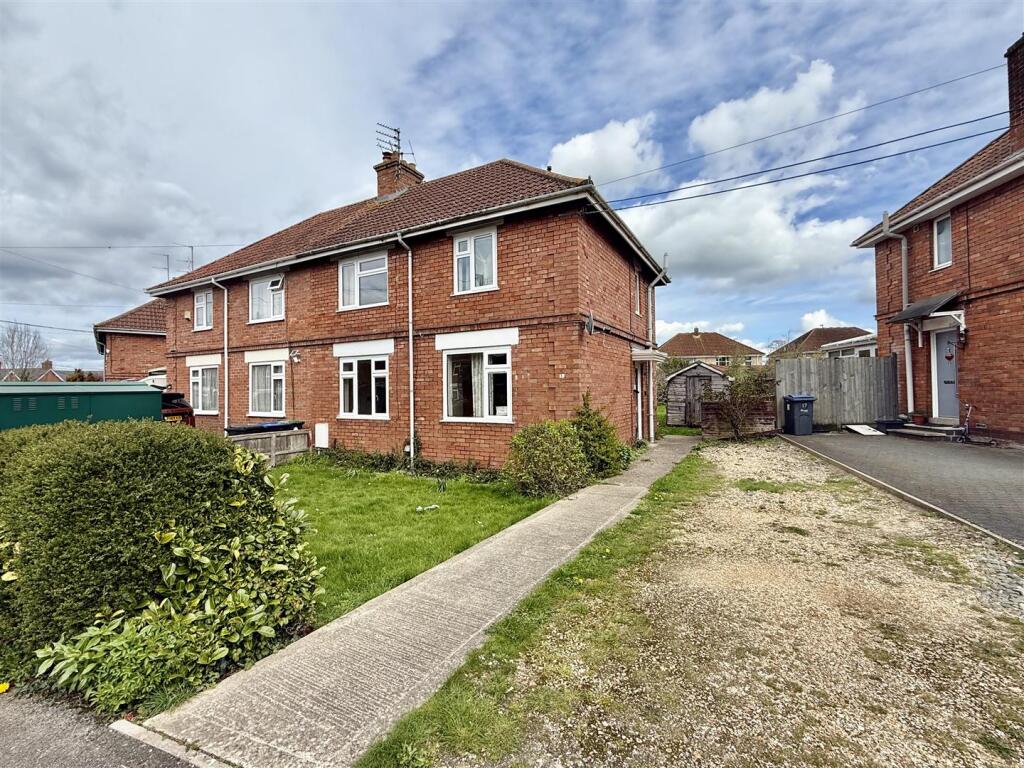 Main image of property: The Crescent, Westbury