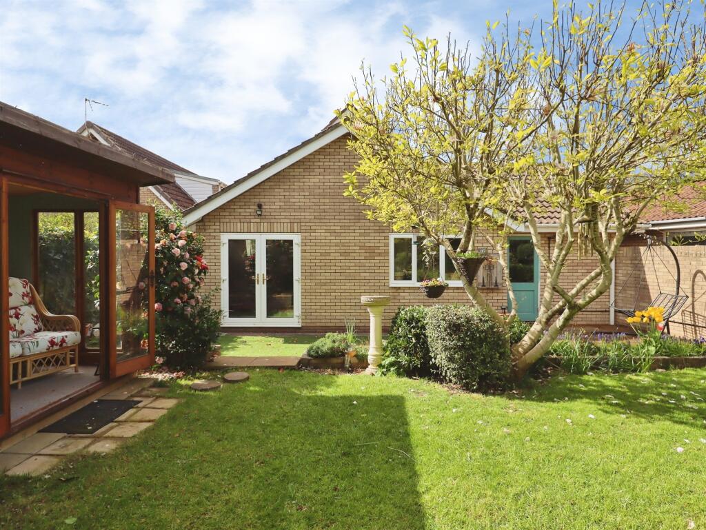 Main image of property: Stradling Close, Sully, Penarth