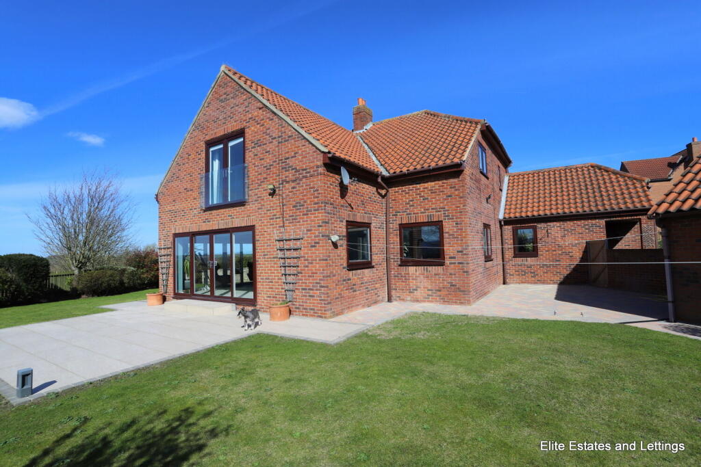 House in Durham - View 5