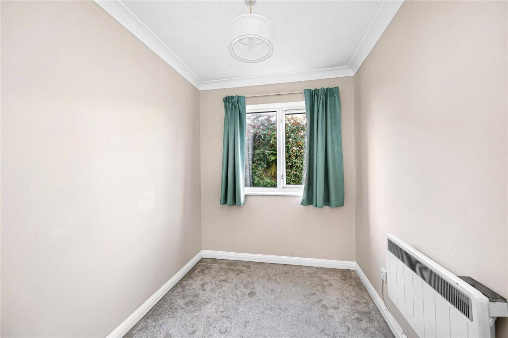 Varsity Drive, Twickenham, TW1 - View 6