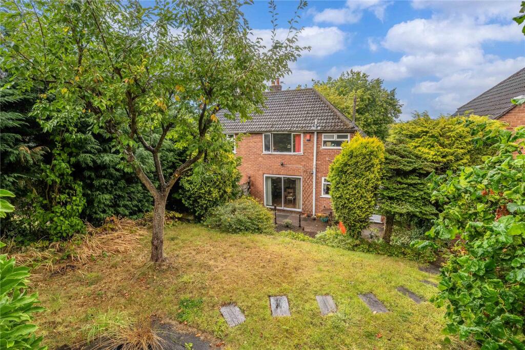 House in Wolverhampton, Ettingshall Park - View 3