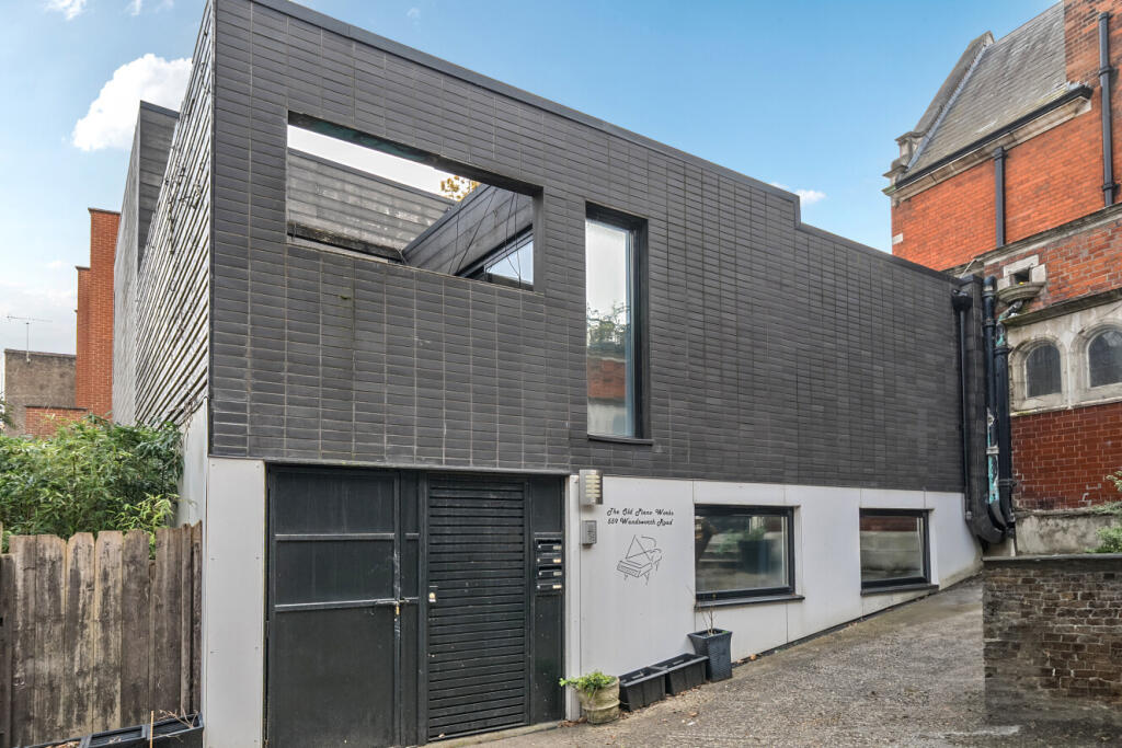 Main image of property: Wandsworth Road, Wandsworth, London, SW8