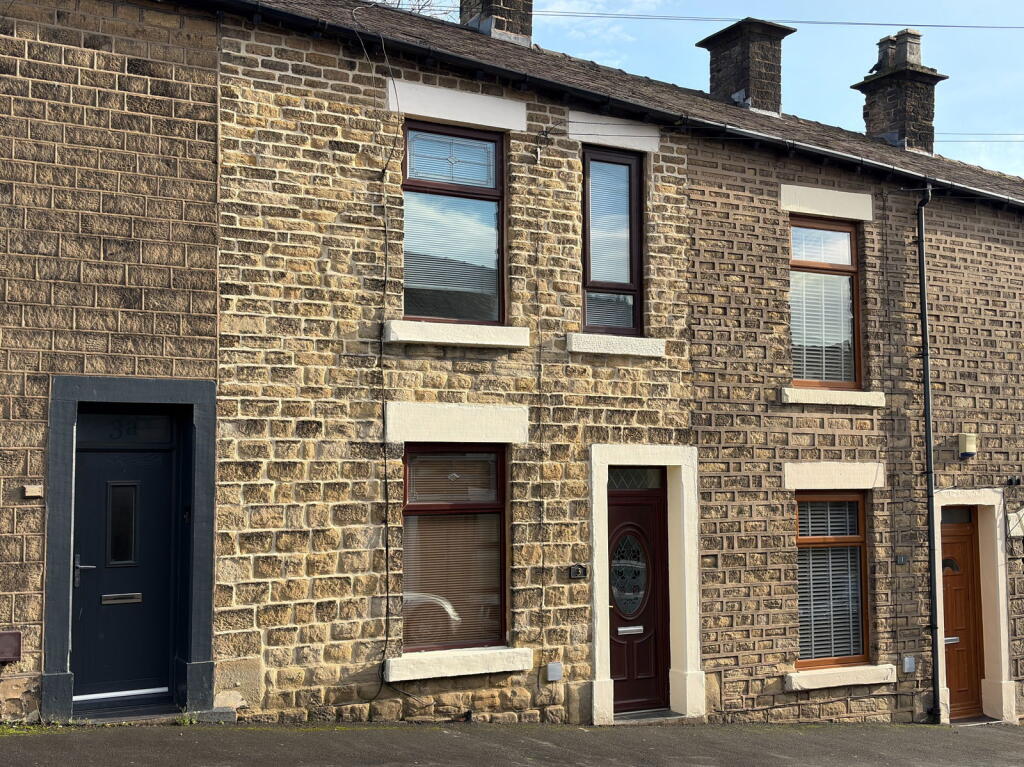 Main image of property: King Street, Hollingworth
