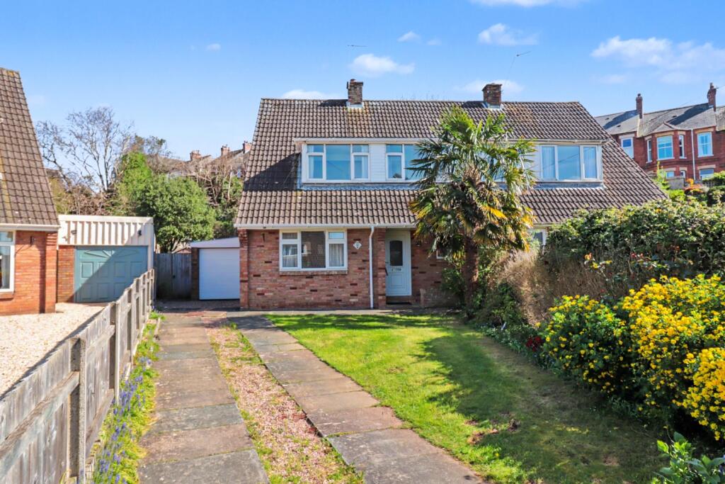 Main image of property: Madeira Villas, Exmouth, EX8 1QP