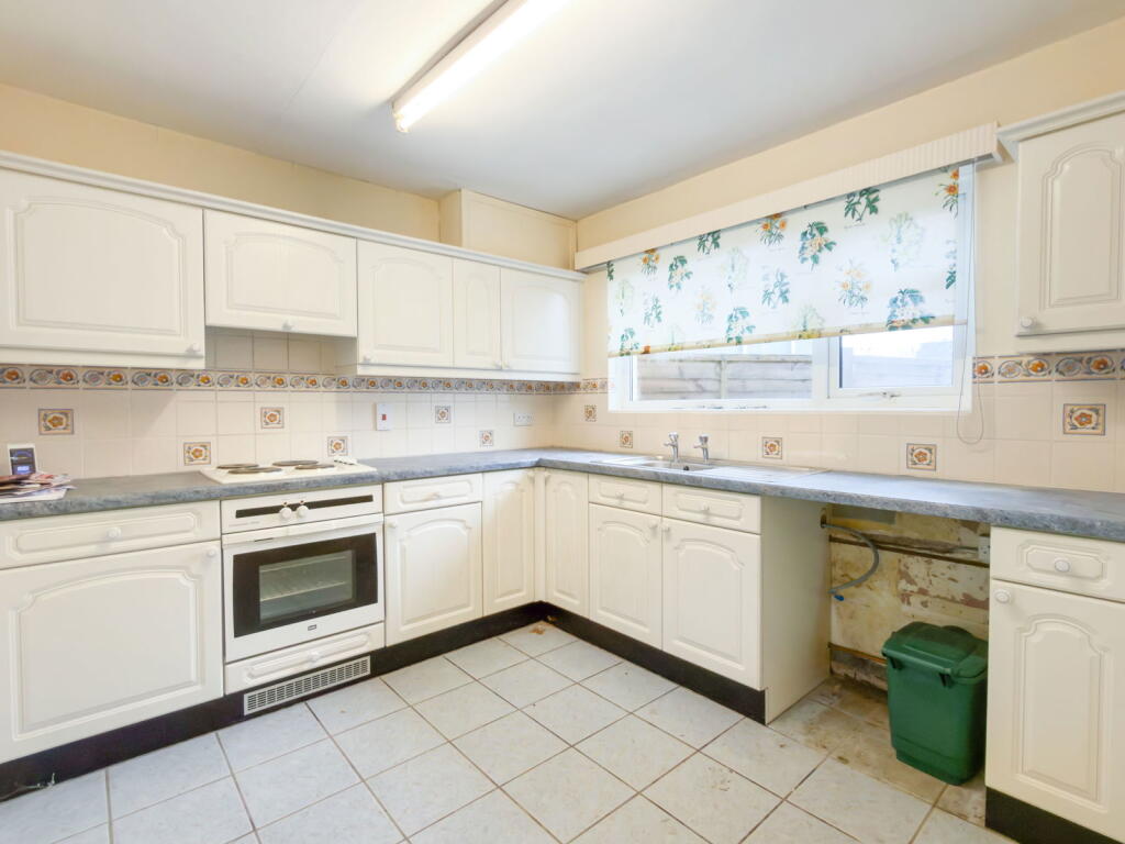 29, Clease Road, Camelford, PL32 photo 2