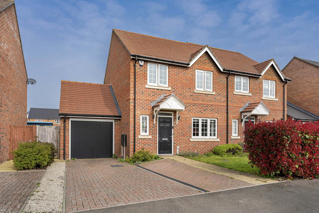 Main image of property: Littleworth Road, Wallingford, OX10