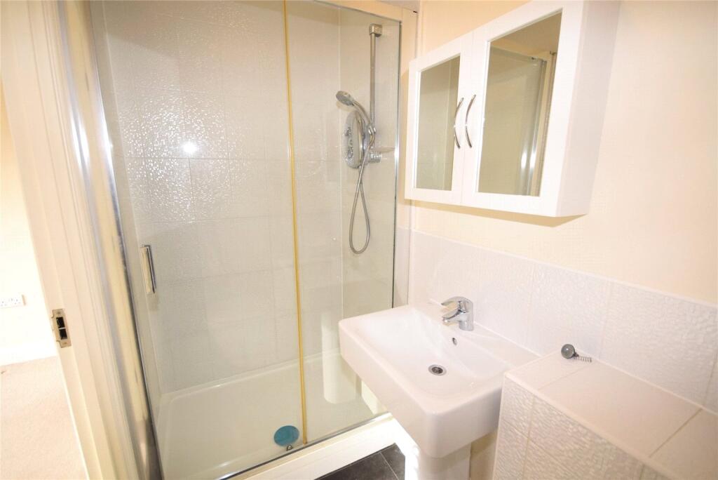 Goodwill Road, Ollerton, Newark, Nottinghamshire, NG22 - View 6
