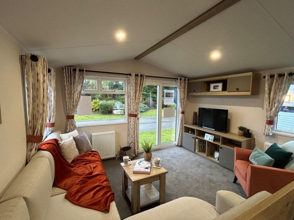 Main image of property: Oyster Bay Coastal and Country Retreat – Cornwall