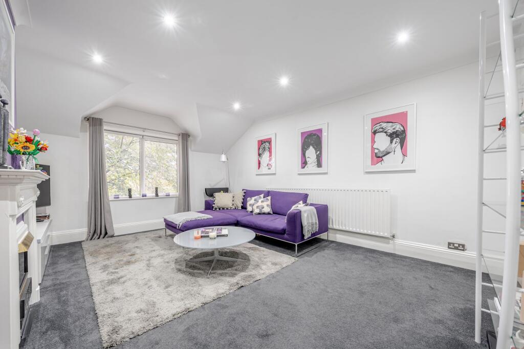 Apartment in Harrogate - View 2
