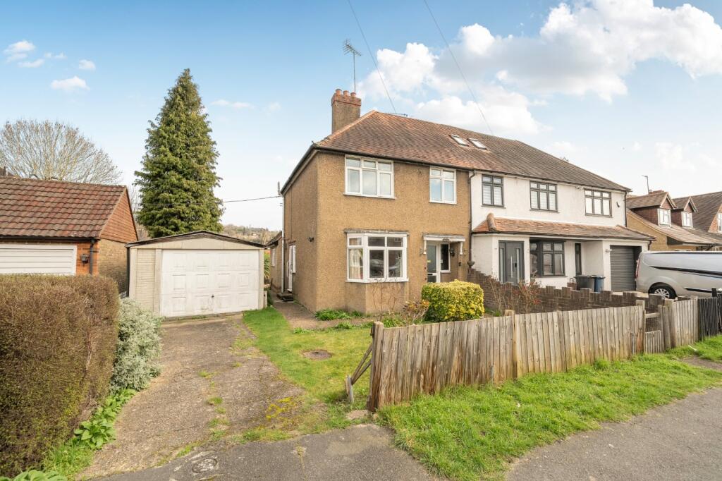 Main image of property: Fassetts Road, Loudwater, High Wycombe, Buckinghamshire, HP10
