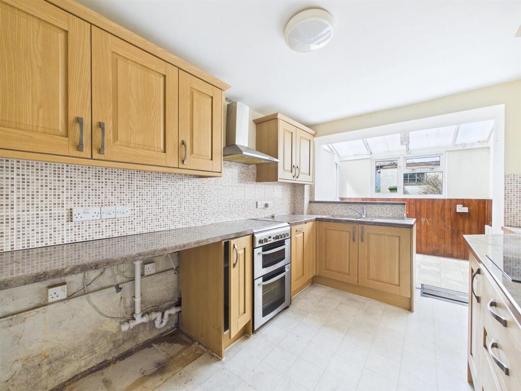 Hanham Road, Kingswood,Bristol - View 4