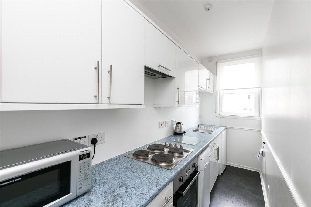 Apartment in Aberdeen - View 3