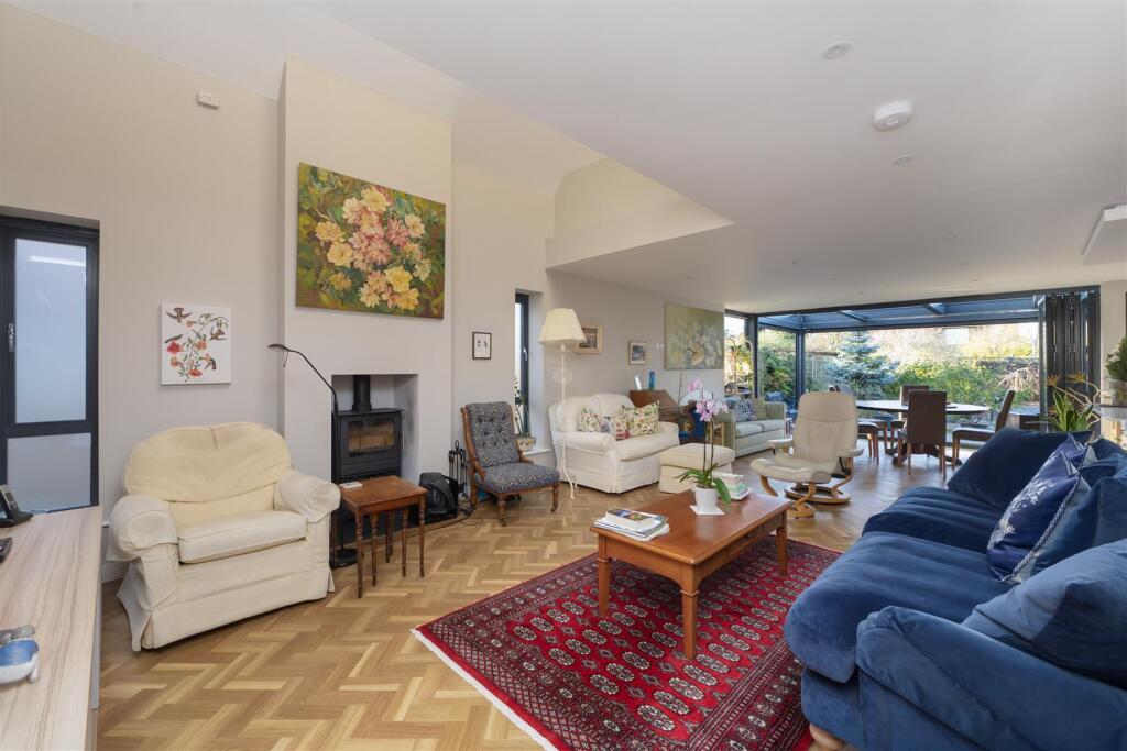 Baddlesmere Road, Tankerton, Whitstable photo 2