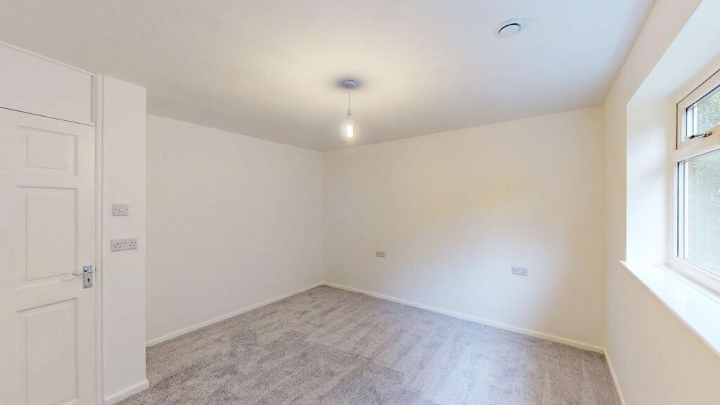 Lower Southfield, Westhoughton, BL5 - Więcej