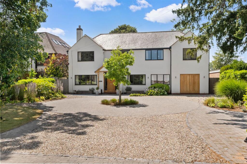 Main image of property: Dark Lane, Tiddington, Stratford-Upon-Avon