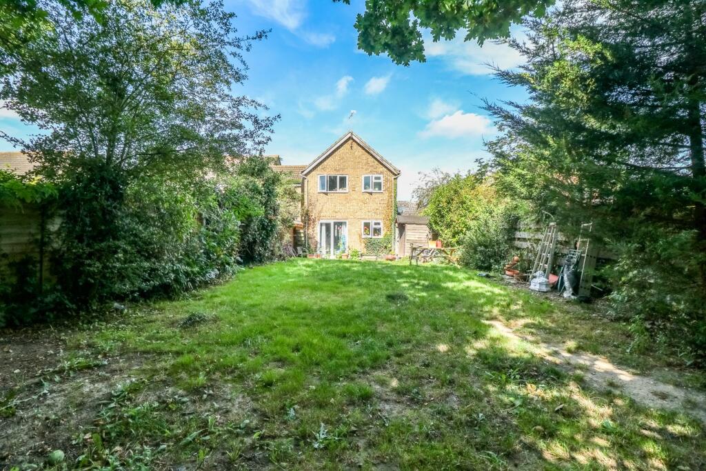 Alexandra Drive, Wivenhoe, Colchester, CO7 photo 2