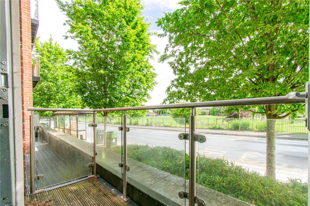Apartment in Newbury, Speenhamland - View 2