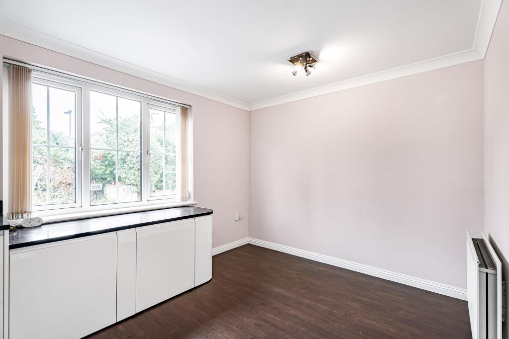 House in Kingston upon Thames - View 5