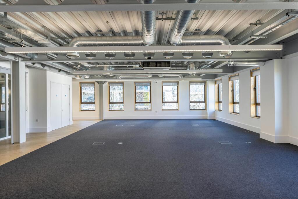 28 Commercial St-10.jpg