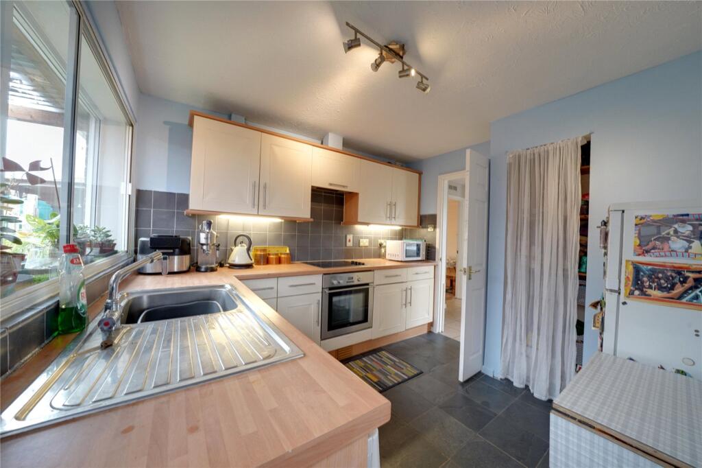 Highfields, Lakenheath, Brandon, Suffolk, IP27 photo 3