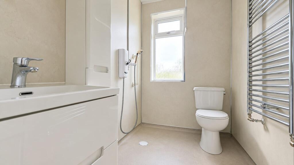 Apartment in Motherwell - View 4