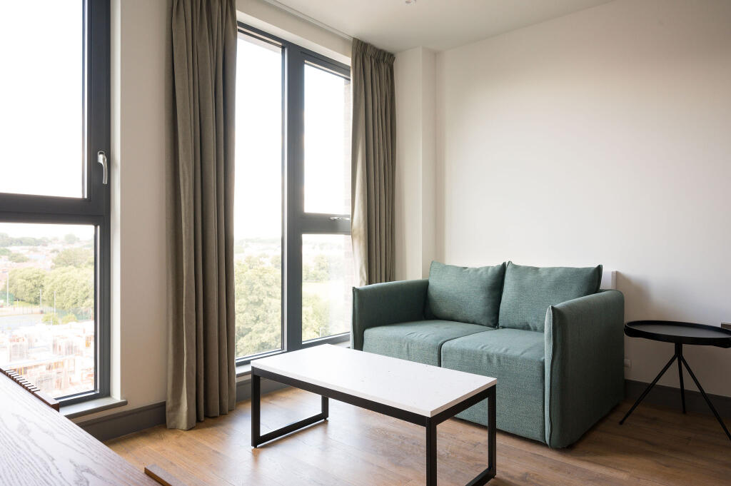 Apartment in London - View 5