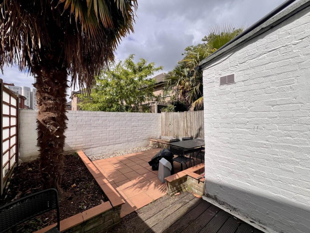 2 bedroom terraced house for rent