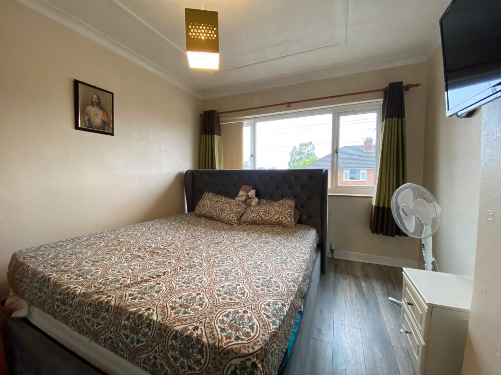 House in Crewe, Cheshire East - More