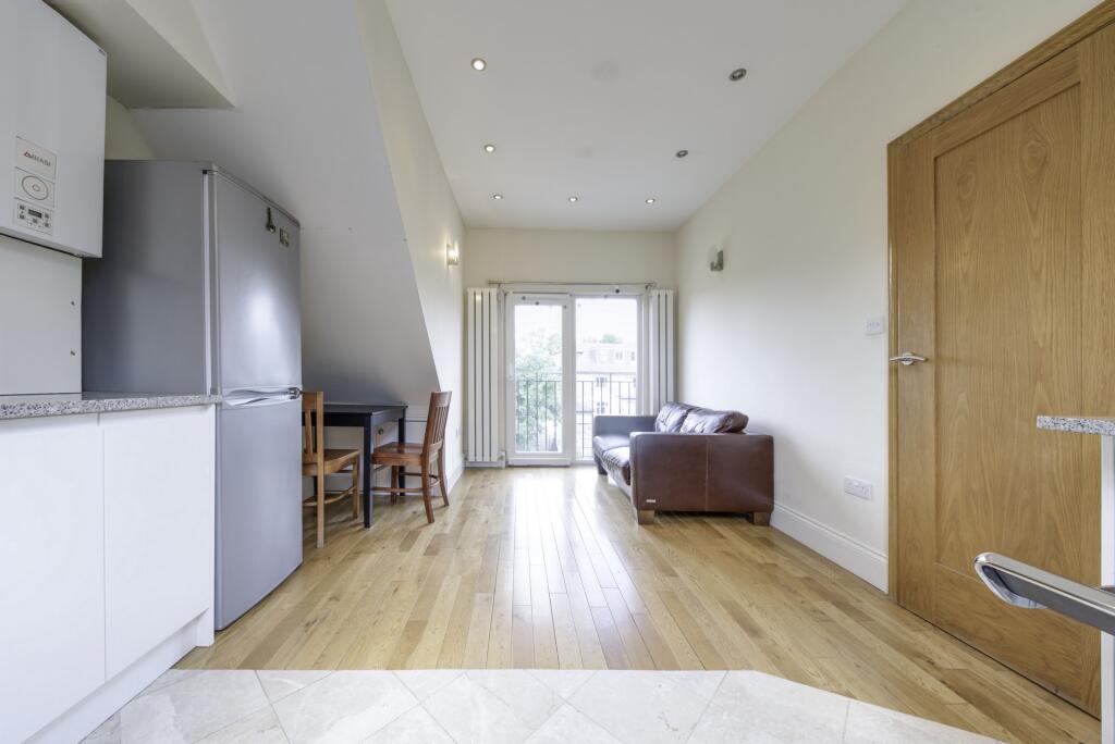 Westbere Road, West Hampstead, NW2 photo 2