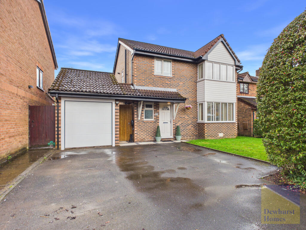 Main image of property: Gleneagles Drive,  Fulwood, PR2