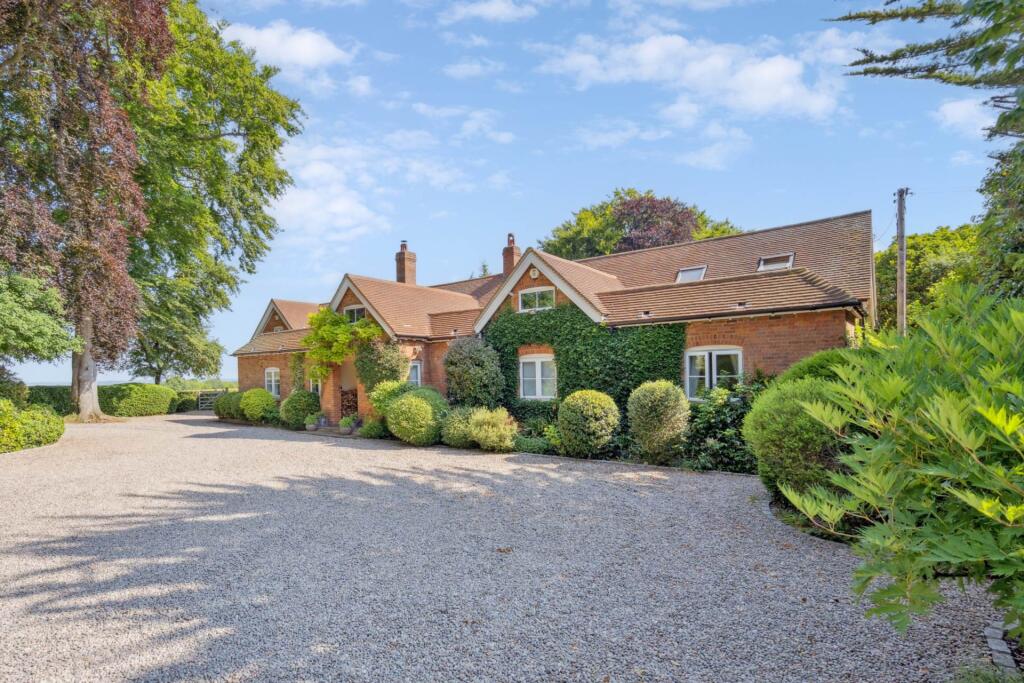 Main image of property: Little Tring Road, Tring
