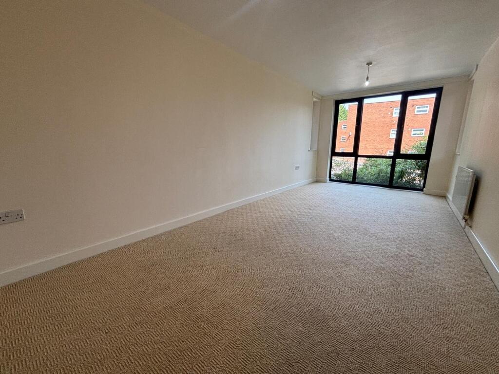 Apartment in Birmingham - View 5
